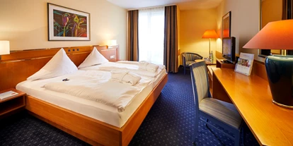 Wellnessurlaub - Whirlpool - Hessen - Zimmerbeispiel Komfort-Doppelzimmer - Göbel's Hotel Quellenhof