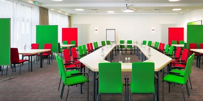 Wellnessurlaub - Hotel-Schwerpunkt: Wellness & Wandern - Ottrau - Parkhotel Zum Stern
