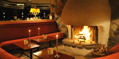Wellnessurlaub - Hotel-Schwerpunkt: Wellness & Romantik - Lippstadt - Kaminecke - Romantik Hotel Stryckhaus