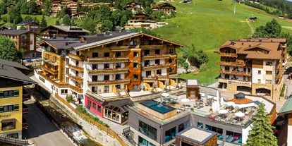 Wellnessurlaub - Pools: Außenpool beheizt - Ruhpolding - Außenansicht Sommer - Hotel Kendler