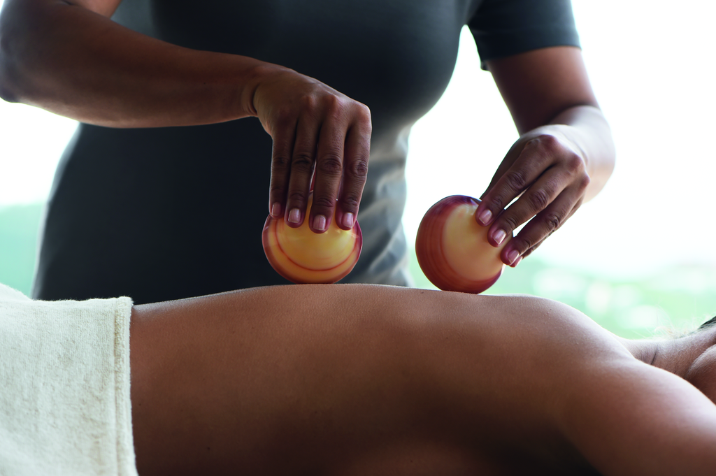 Schlosshotel Bad Wilhelmshöhe Behandlungen im Detail Ligne St. Barth