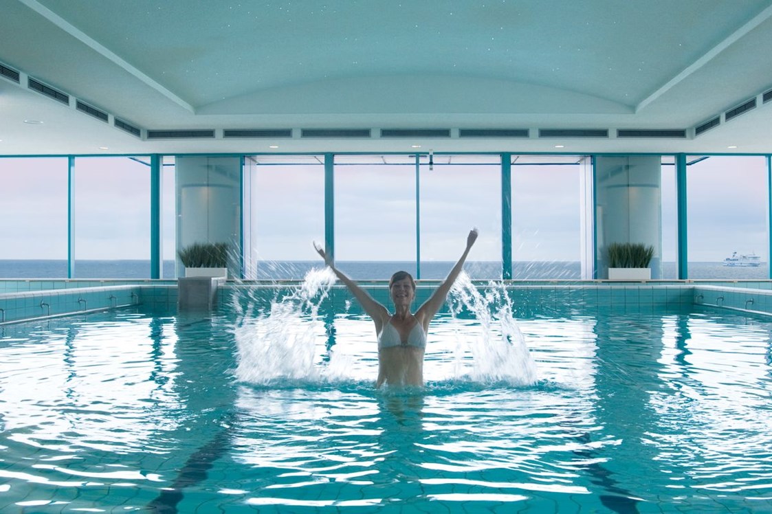 Wellnesshotel: Schwimmbad - Hotel Neptun 