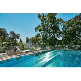 Wellnesshotel: rooftop pool - Romantik ROEWERS Privathotel