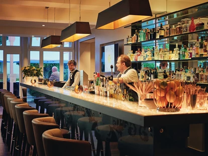 Wellnessurlaub - Paarmassage - Ostsee - Jules Bar - Romantik ROEWERS Privathotel