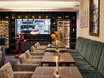 Wellnessurlaub - Paarmassage - Ostsee - Brasserie Toujours - Romantik ROEWERS Privathotel