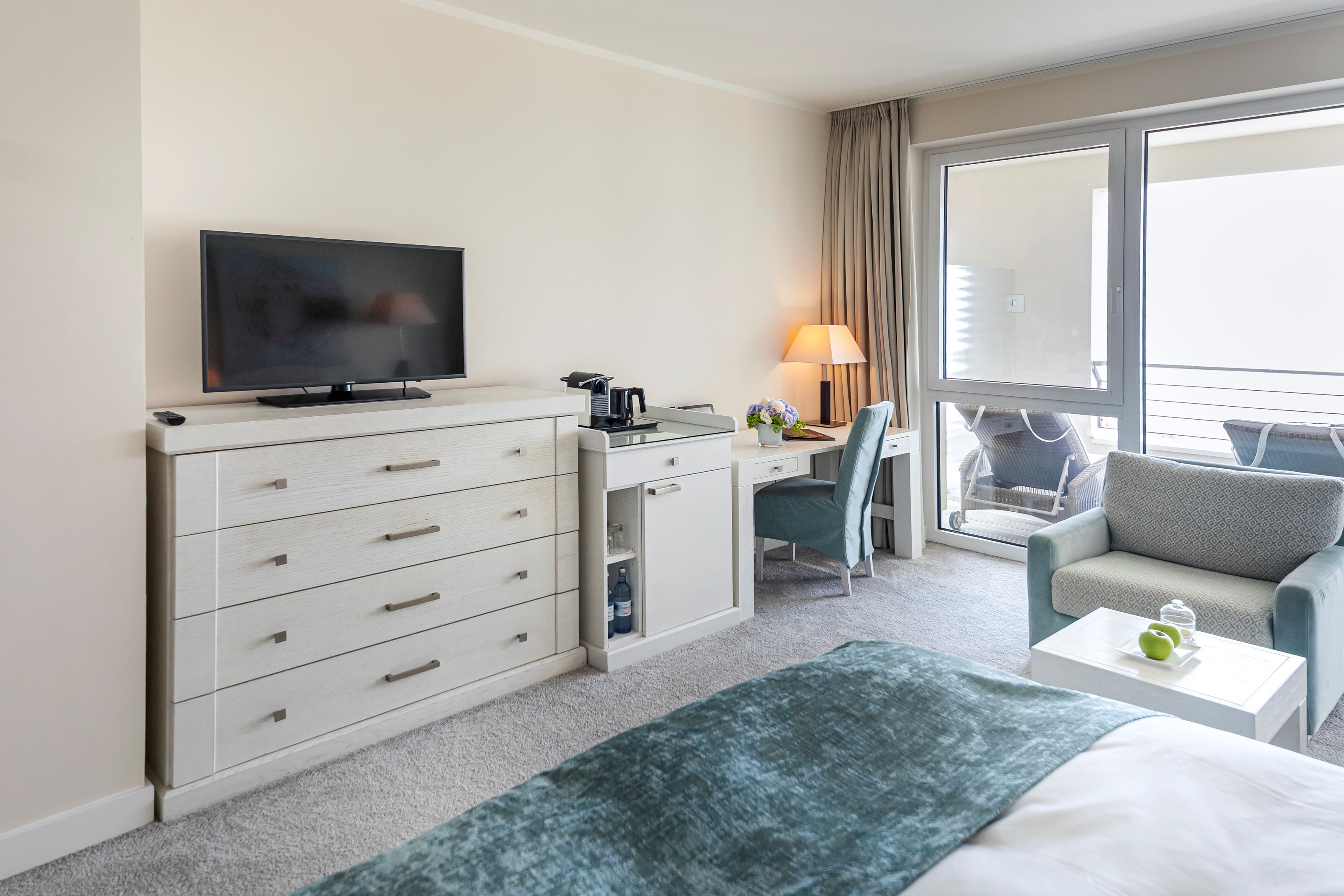 Wellnesshotel: Doppelzimmer Meerblick - Strandhotel Dünenmeer