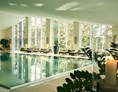 Wellnesshotel: Schwimmbad im Strandhotel Fischland - Strandhotel Fischland 