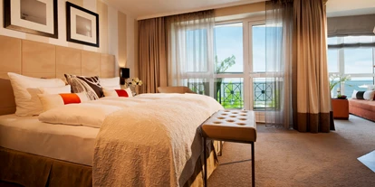 Wellnessurlaub - Finnische Sauna - Ferdinandshof - Beispielbild Juniorsuite - Strandhotel Ostseeblick