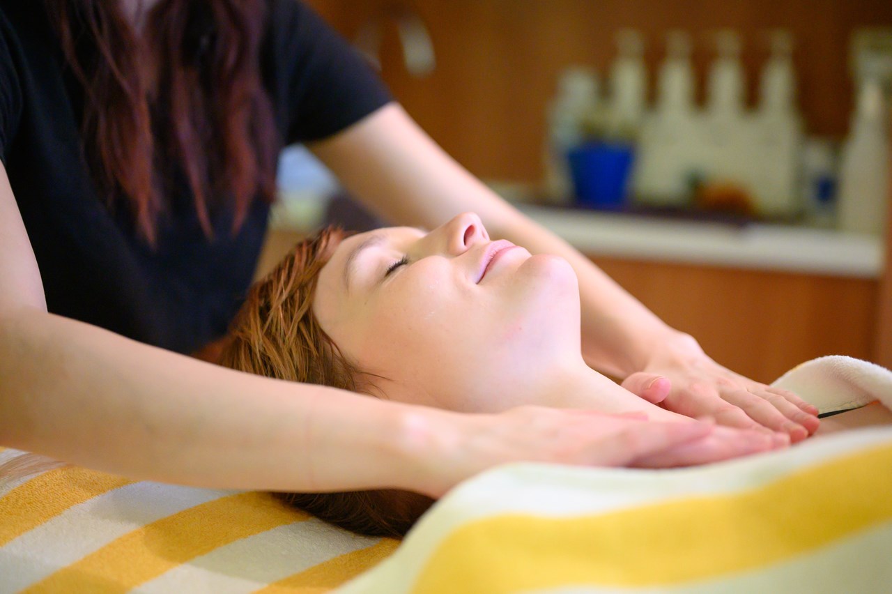 Familien Wellness Hotel Seeklause Massagen im Detail Abhyangamassage