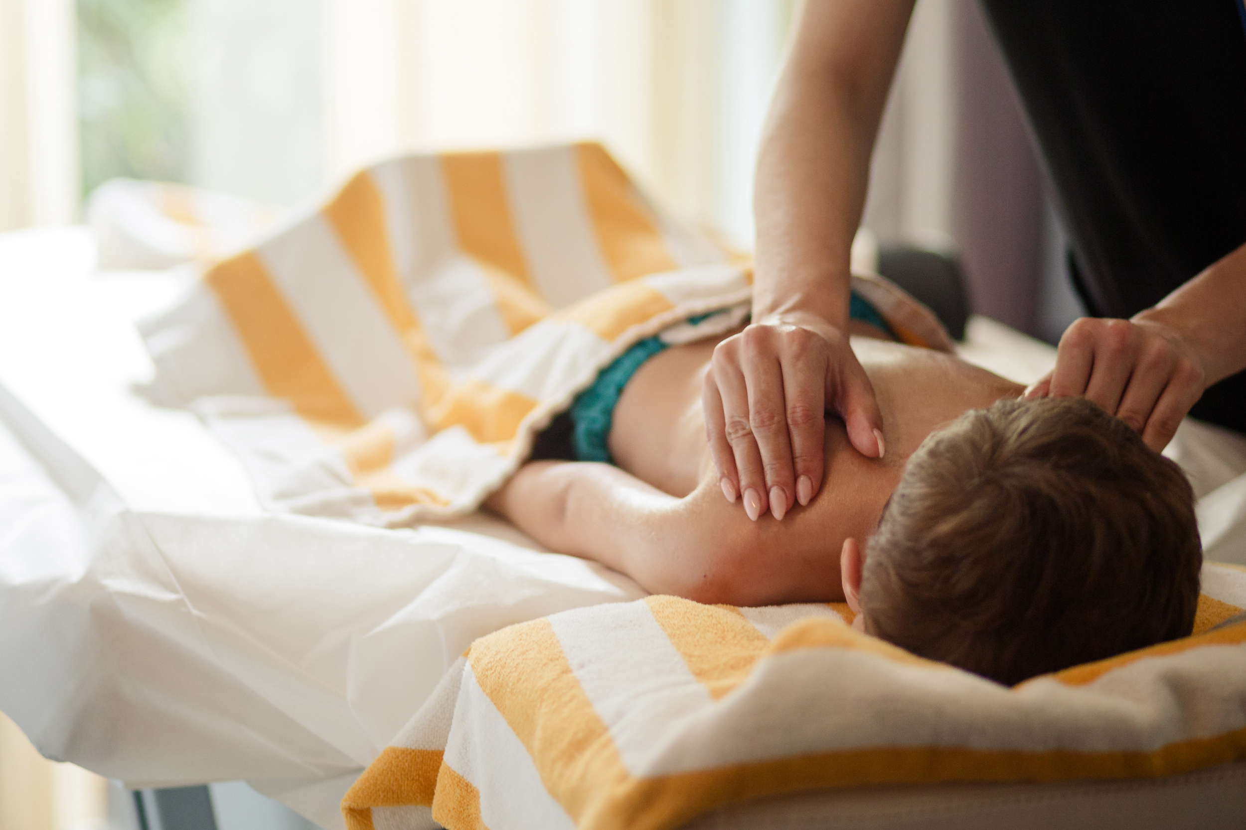 Familien Wellness Hotel Seeklause Massagen im Detail Kids – Lustige Seefahrt