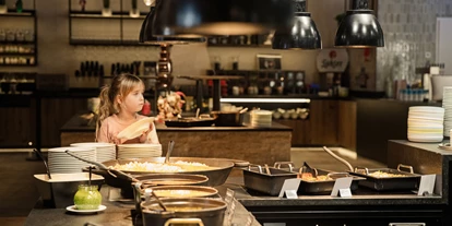 Wellnessurlaub - Babysitterservice - Neue kulinarische Erlebnisswelt - Familien Wellness Hotel Seeklause