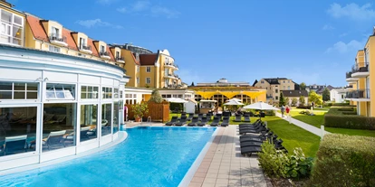 Wellnessurlaub - Paarmassage - Ostsee - Gartenanlage Hotel zur Post - Hotel zur Post