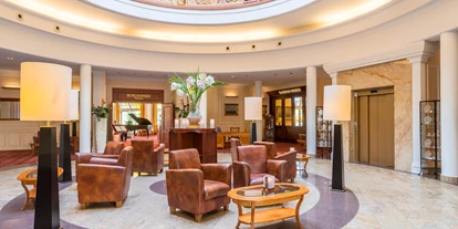 Wellnessurlaub - Paarmassage - Ostsee - Lobby Hotel zur Post - Hotel zur Post