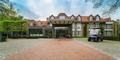 Wellnessurlaub - barrierefrei - Niedersachsen - Frontansicht Eingang - Hotel Heidegrund