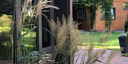 Wellnessurlaub - barrierefrei - Niedersachsen - Garten - Hotel Heidegrund