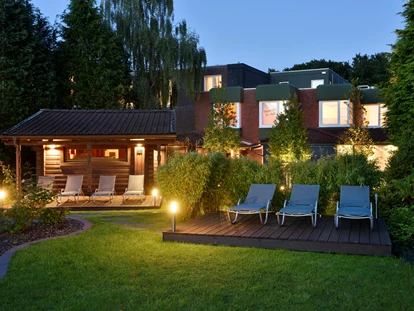 Wellnessurlaub - Bettgrößen: Twin Bett - Gartensauna - Köhlers Forsthaus Wellness und Genusshotel