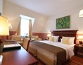 Wellnesshotel: Doppelzimmer zur Landseite - ATLANTIC Grand Hotel Travemünde