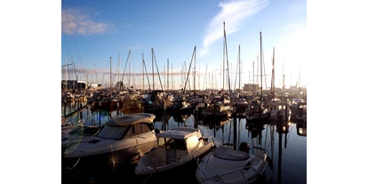Wellnessurlaub - Schleswig - Yachthafen im Dampland - Ostseehotel Midgard in Damp