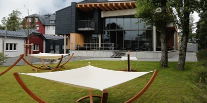 Wellnessurlaub - Finnische Sauna - Fladungen - Hotelgarten - Konsum Berghotel Oberhof
