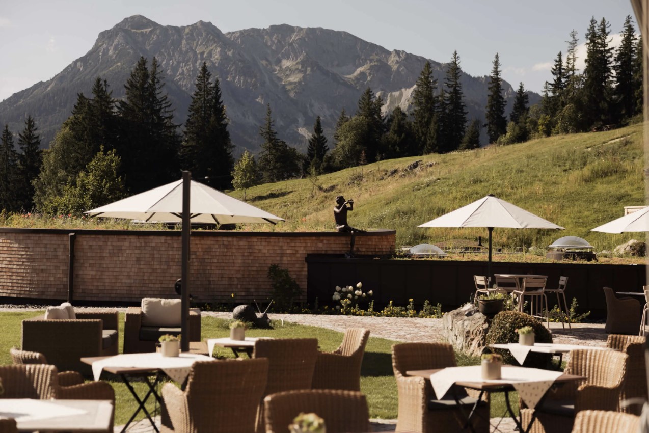 Wellnesshotel: Terrasse - Berghotel Schlossanger Alp - Kulinarik | Restaurant