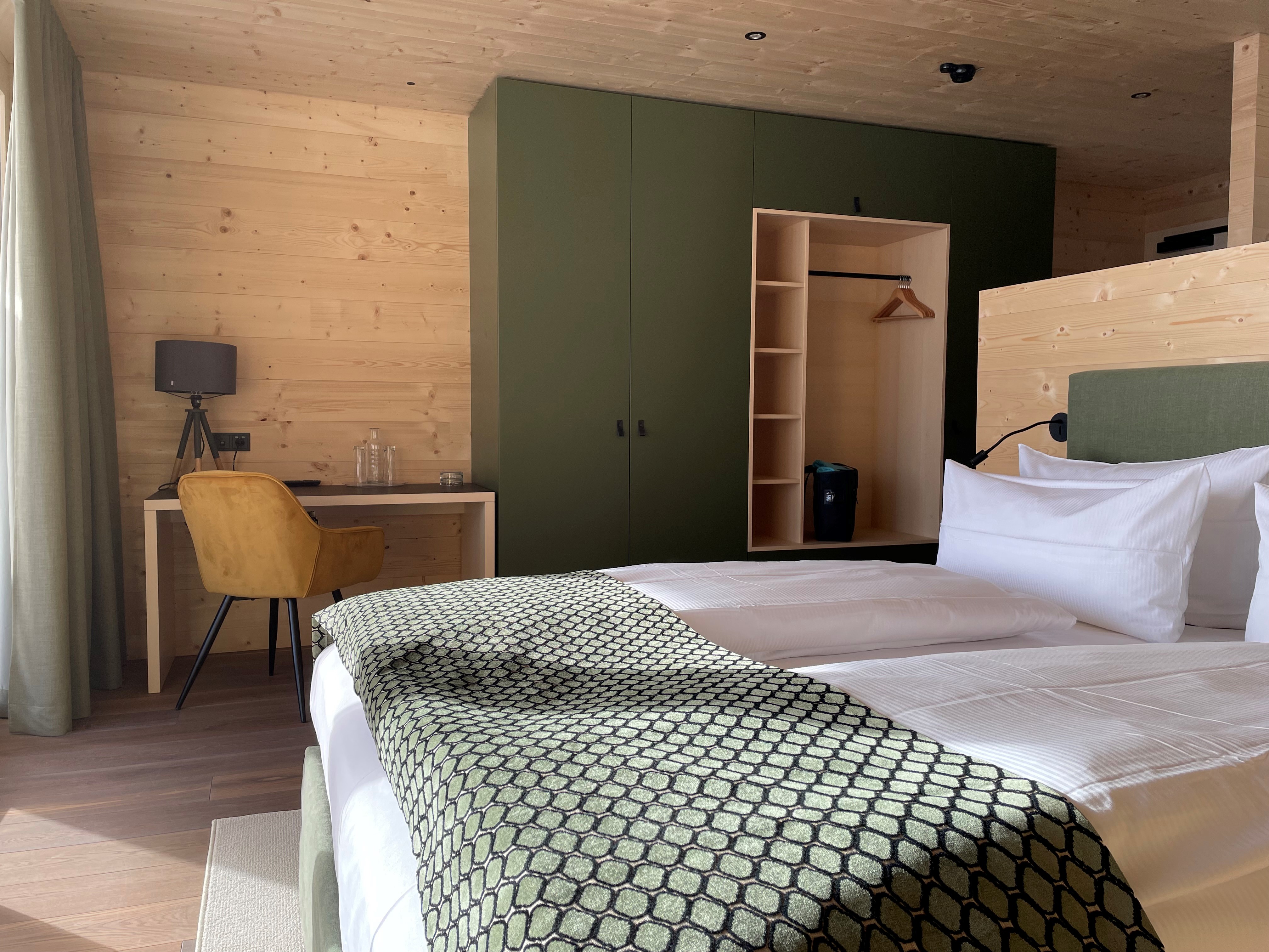 Torghele's Wald & Fluh Zimmerkategorien Naturkraftzimmer Bergliebe