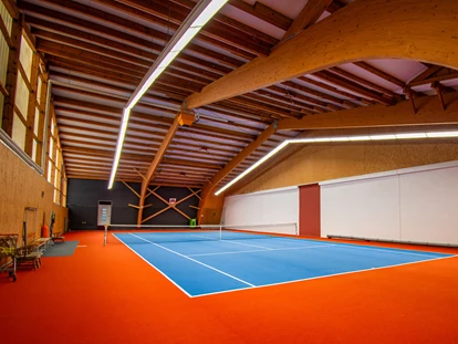Wellnessurlaub - Verpflegung: Vollpension - Steinenbronn - Tennishalle - Vital- und Wellnesshotel Albblick