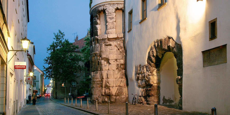 Das Götzfried**** Kultur- und Spahotel  Ausflugsziele Porta Praetoria