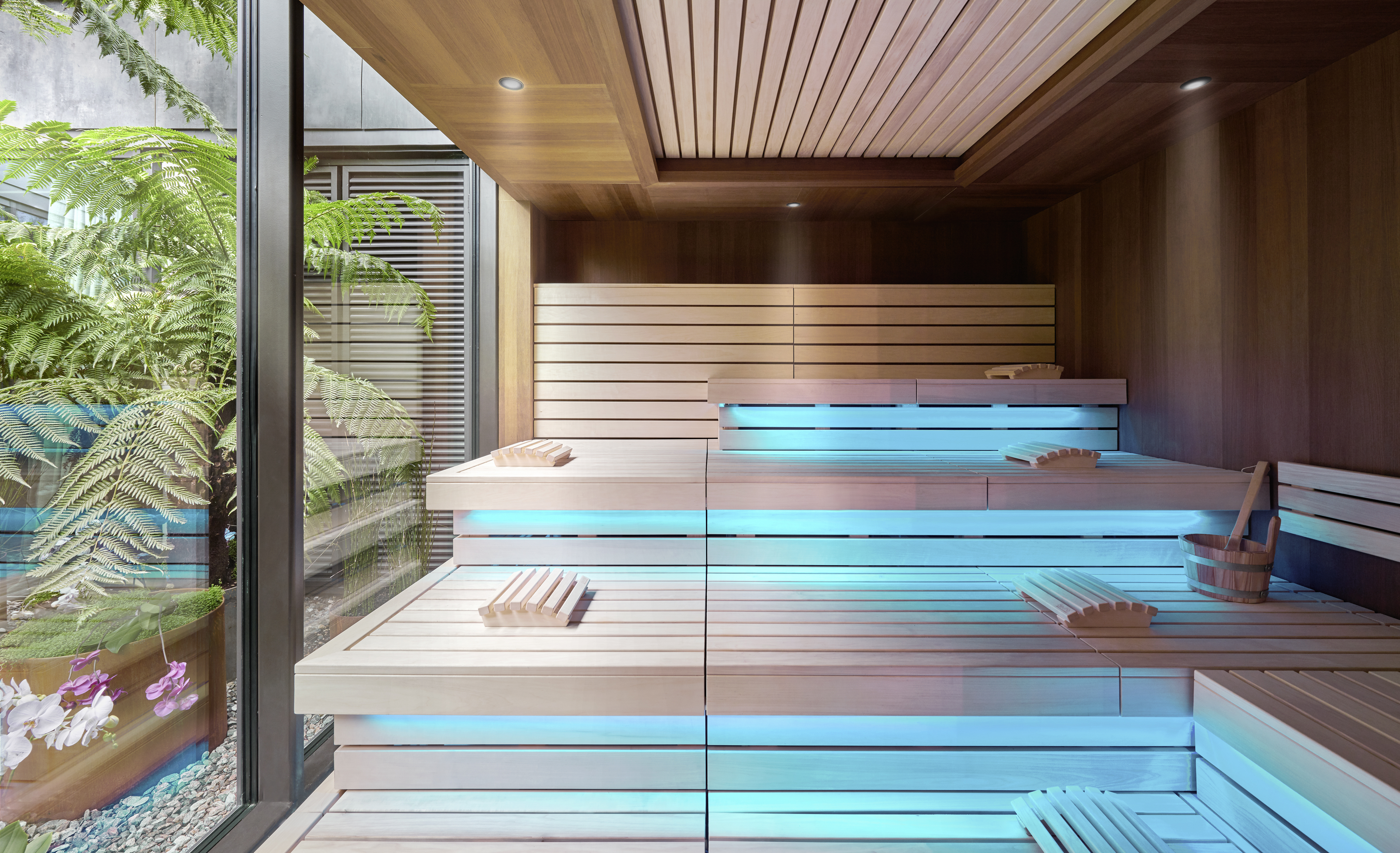 Quellenhof Luxury Resort Lazise Saunen und Bäder im Detail Finnische Sauna - Familiensauna