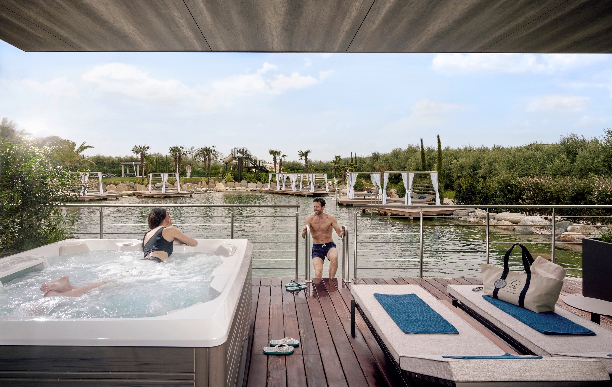 Quellenhof Luxury Resort Lazise Zimmerkategorien SUITE GIARDINO „AL LAGO“