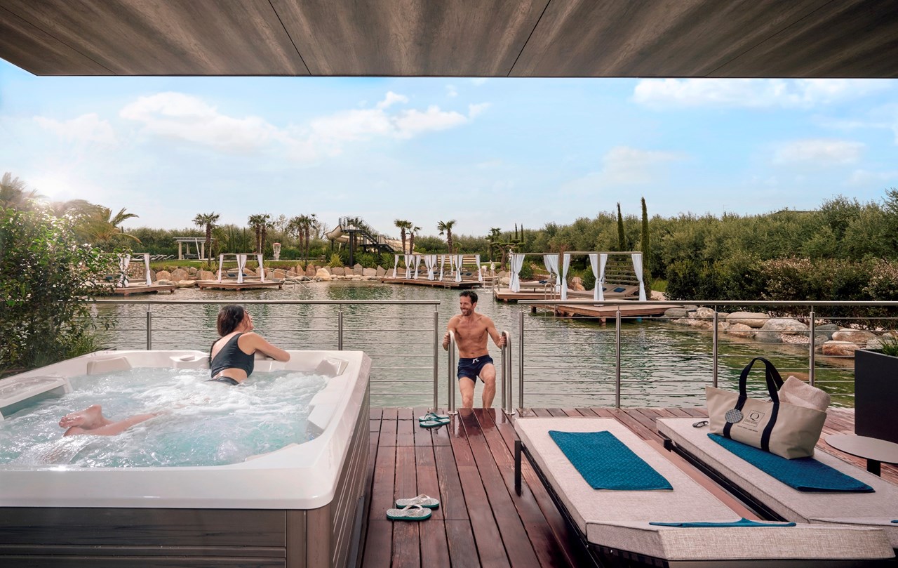 Quellenhof Luxury Resort Lazise Zimmerkategorien SUITE GIARDINO „AL LAGO“