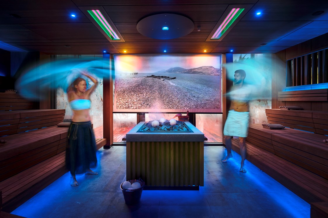 Wellnesshotel: Finnische Event Sauna "adults only" - Quellenhof Luxury Resort Lazise