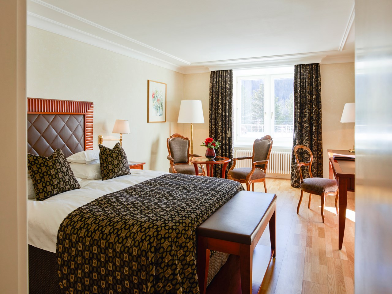 Grand Hotel Kronenhof Zimmerkategorien Einzelzimmer Superior / Deluxe