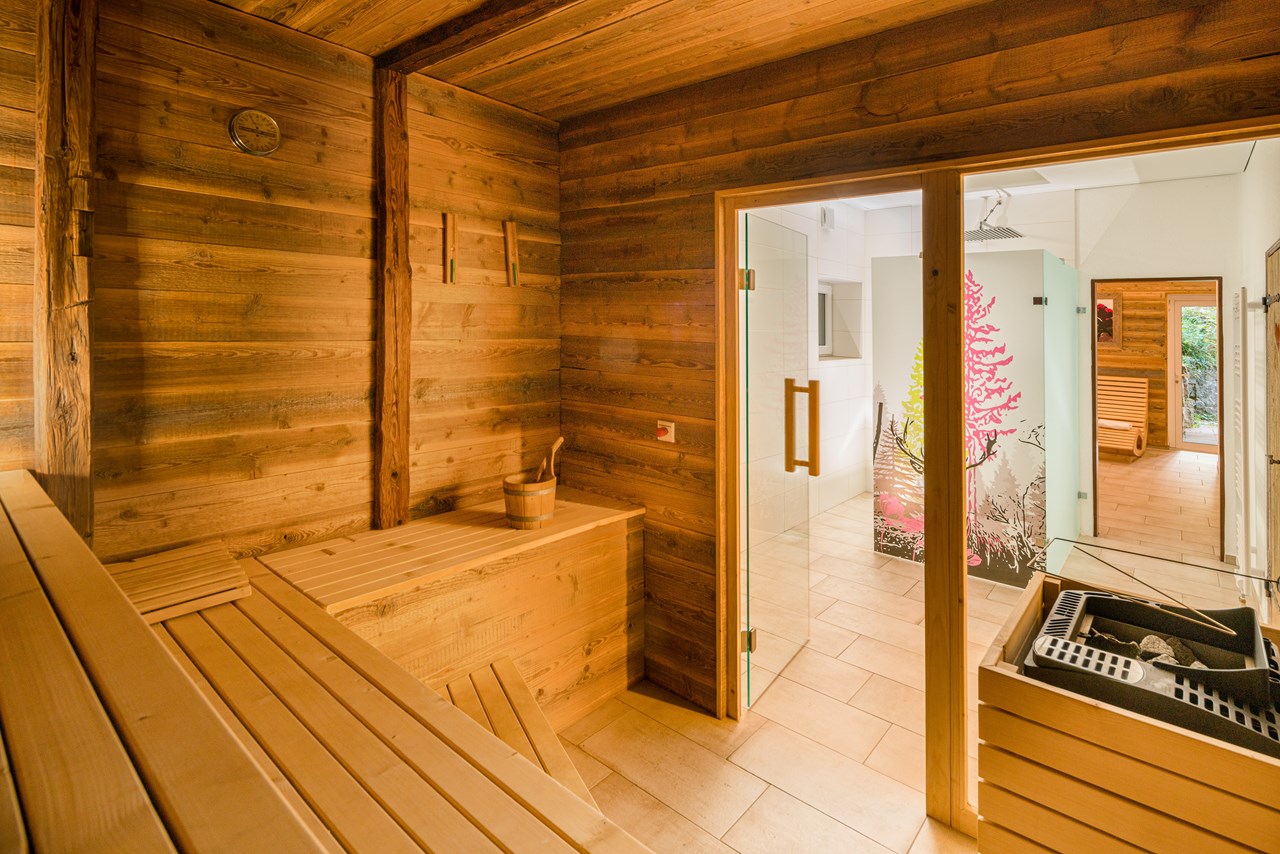 Hotel-Resort Waldachtal Saunen und Bäder im Detail Sauna im Gästehaus Himmelreich