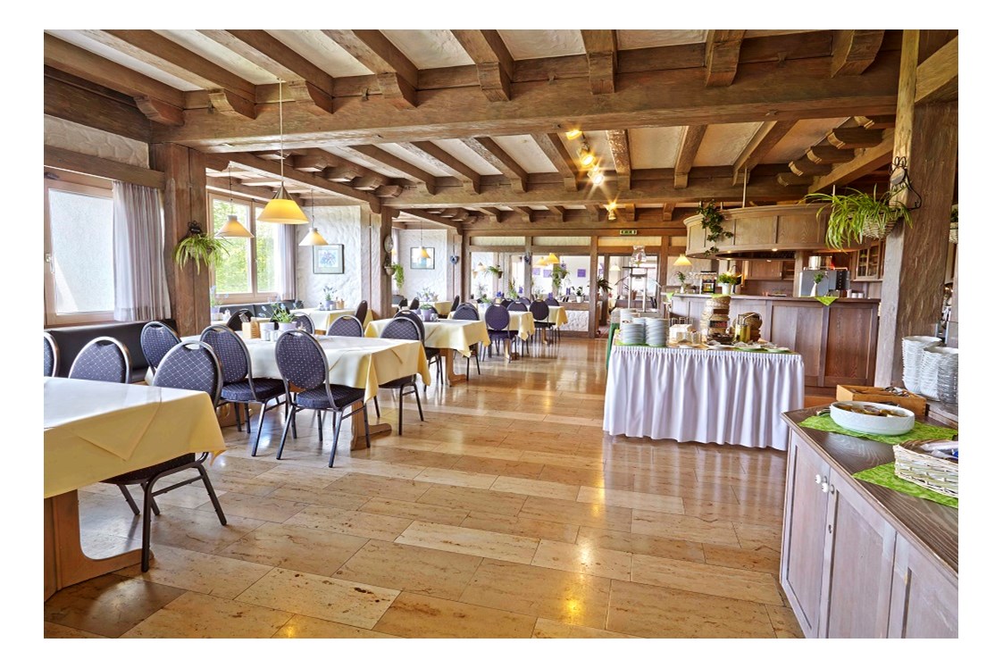 Wellnesshotel: Frühstücksrestaurant Gästehaus Himmelreich - Hotel-Resort Waldachtal