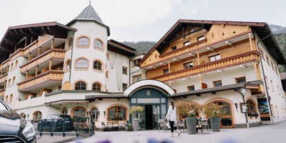 Wellnessurlaub - Klassifizierung: 4 Sterne S - Ampass - Außenansicht - Alpin Resort Stubaier Hof****s