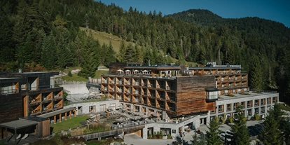 Wellnessurlaub - Bad Aibling - Hotel Außenansicht - DAS KRONTHALER****S