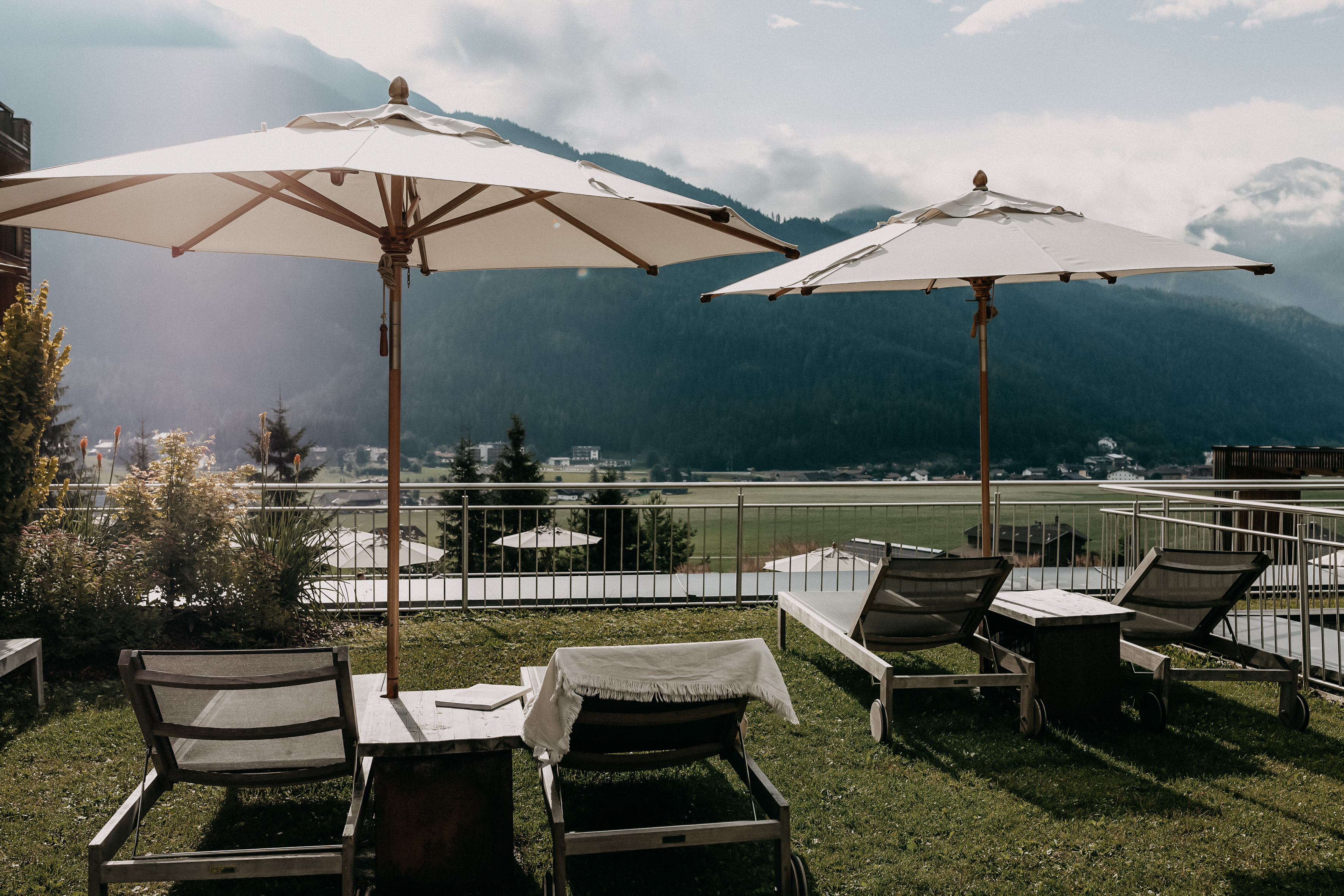 Wellnesshotel: Liegen Outdoor - DAS KRONTHALER****S 