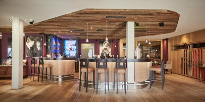 Wellnessurlaub - Bad Aibling - Lobby & Bar - DAS KRONTHALER****S