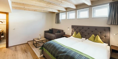 Wellnessurlaub - Dorf Tirol - Standardzimmer ohne Balkon - Activehotel Bergkönig