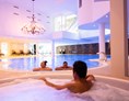 Wellnesshotel: Grand Spa mit Whirlpool - Walliserhof Grand-Hotel & Spa