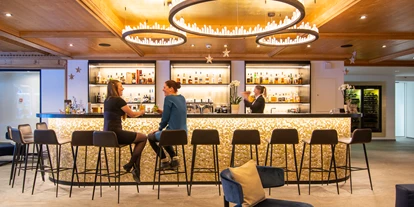 Wellnessurlaub - Babysitterservice - Hotelbar - Walliserhof Grand-Hotel & Spa