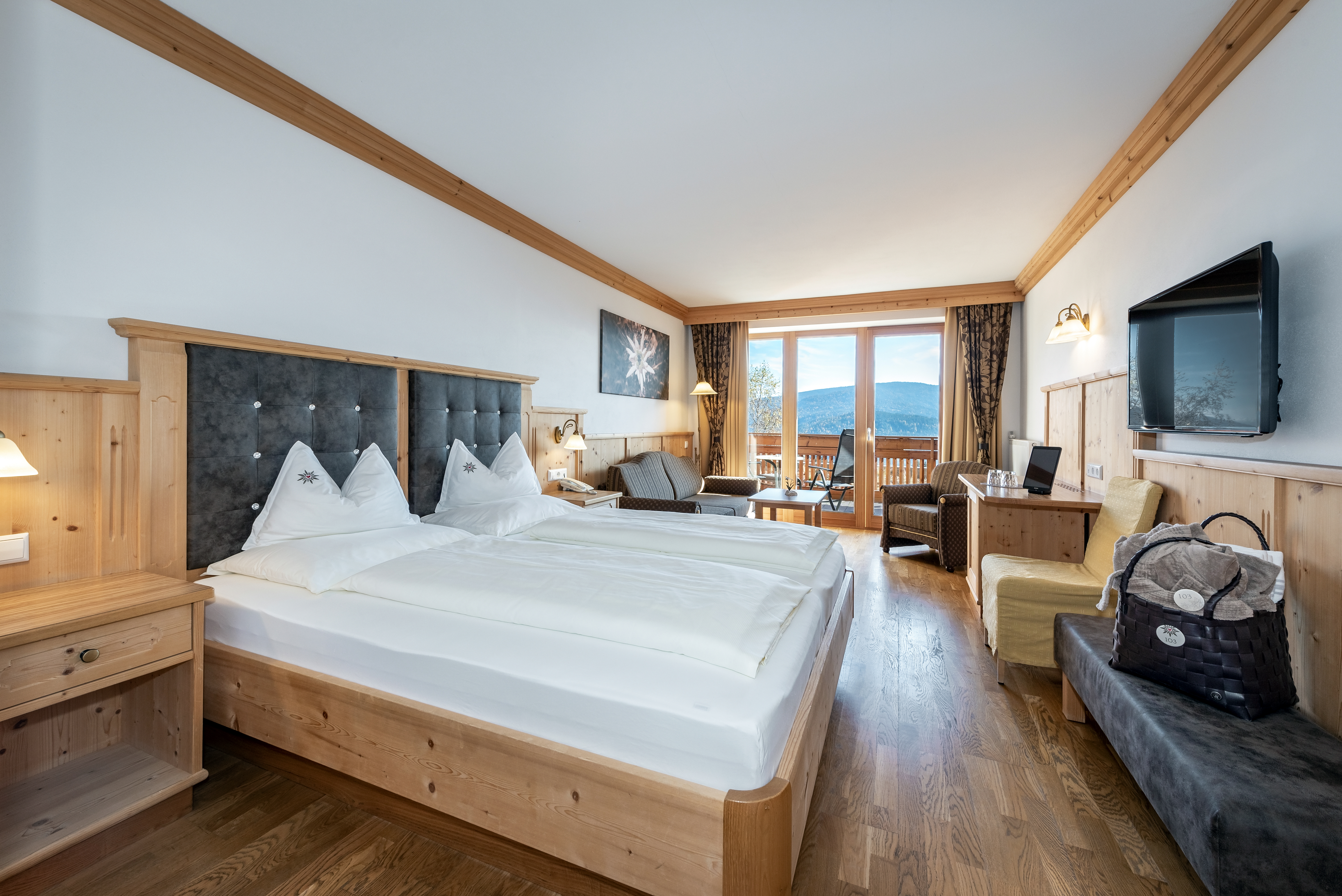 Hotel Edelweiss - Romantik & Genuss Zimmerkategorien Zimmer Edelweiss