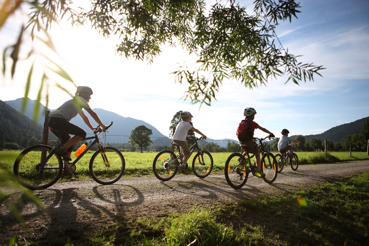 Das Bayrischzell Familotel Oberbayern Fitnessangebote im Detail Bike Fahrtechniktraining