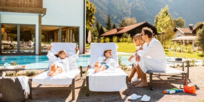 Wellnessurlaub - Babysitterservice - Das Bayrischzell Familotel Oberbayern