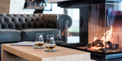 Wellnessurlaub - Oberbozen - Bar - Alpine Lifestyle Hotel Ambet