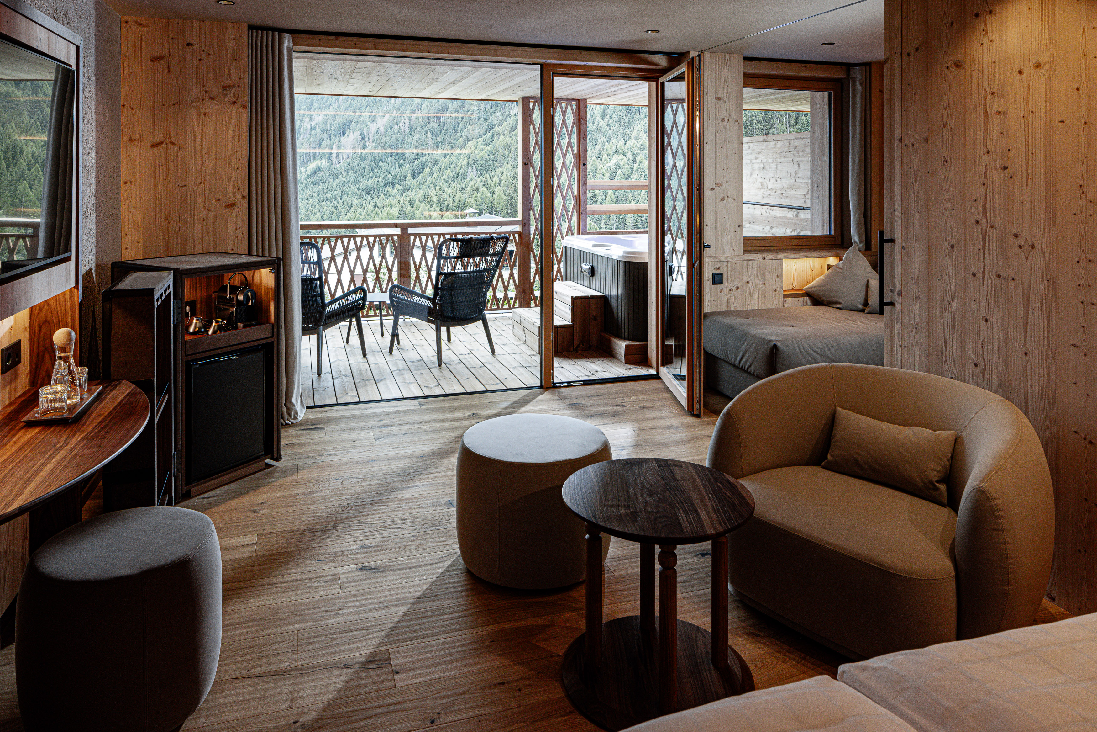 Hotel Masl Zimmerkategorien Suite Natura mit Whirlpool und Sauna
