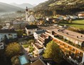 Wellnesshotel: Mari Pop Drohnenbild - Mari Pop Hotel Zillertal