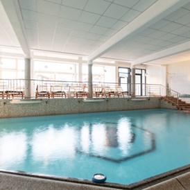 Wellnesshotel: Indoor Pool - Mari Pop Hotel Zillertal