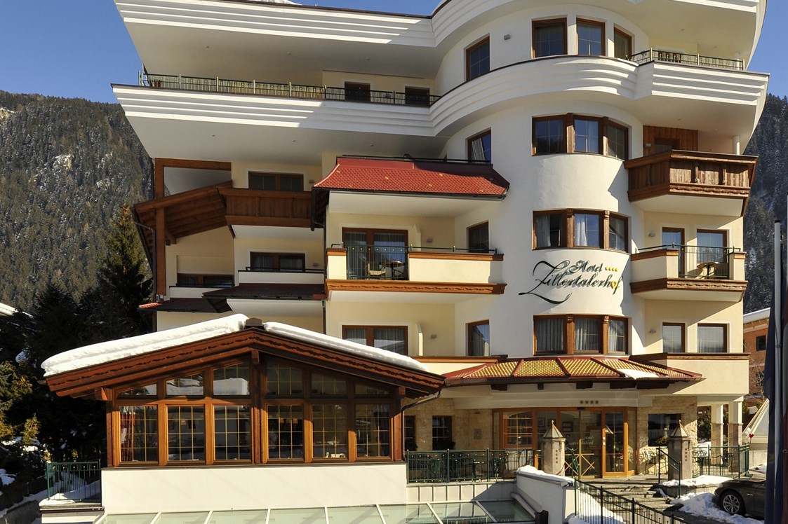 Wellnesshotel: Hotel Aussen - Alpine Hideaway Zillertalerhof 4 Sterne S