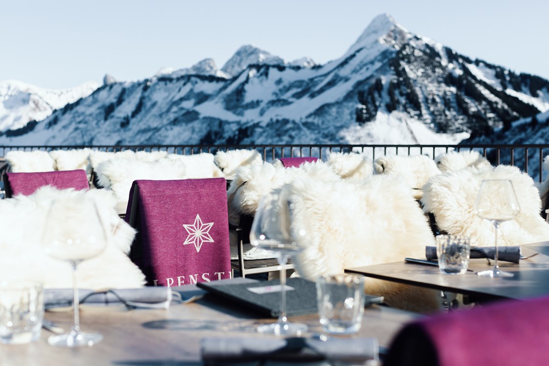 Wellnesshotel: Terrasse im Winter - Alpenstern Panoramahotel